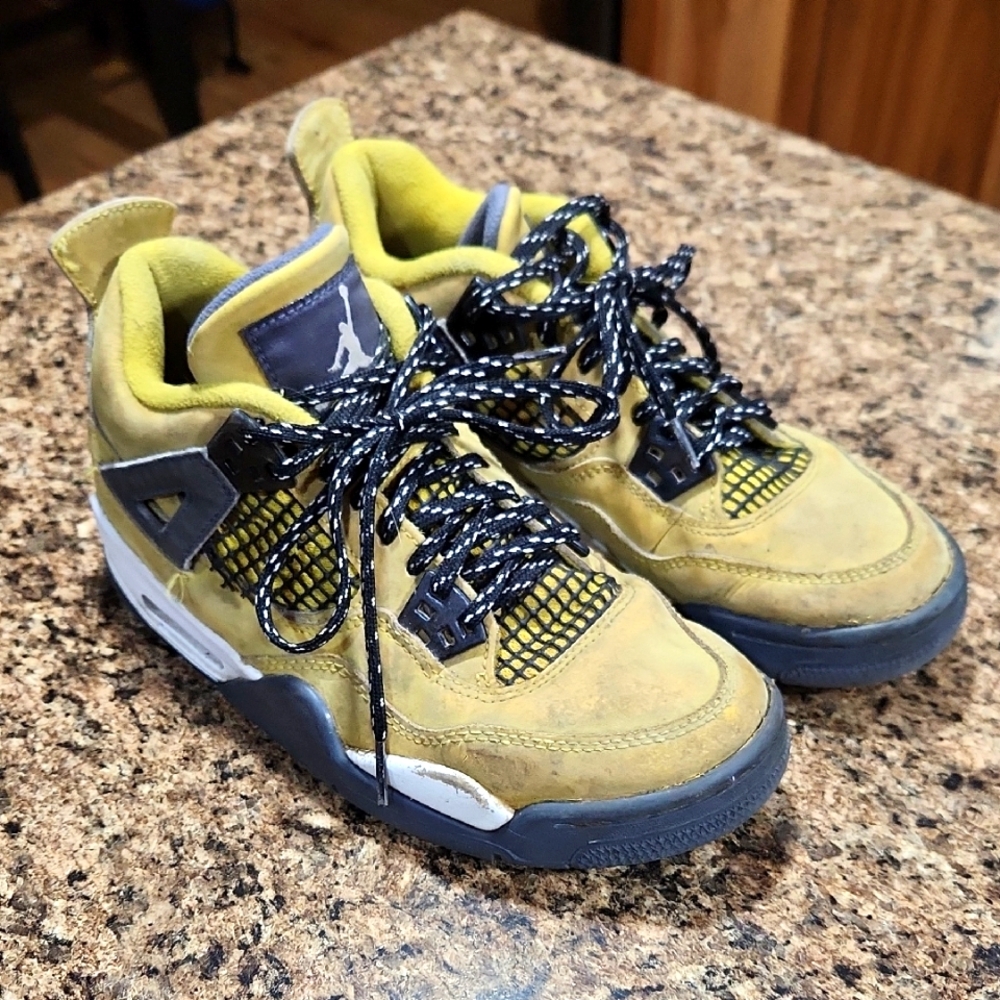 Air Jordan Retro Sneakers in Yellow and Black